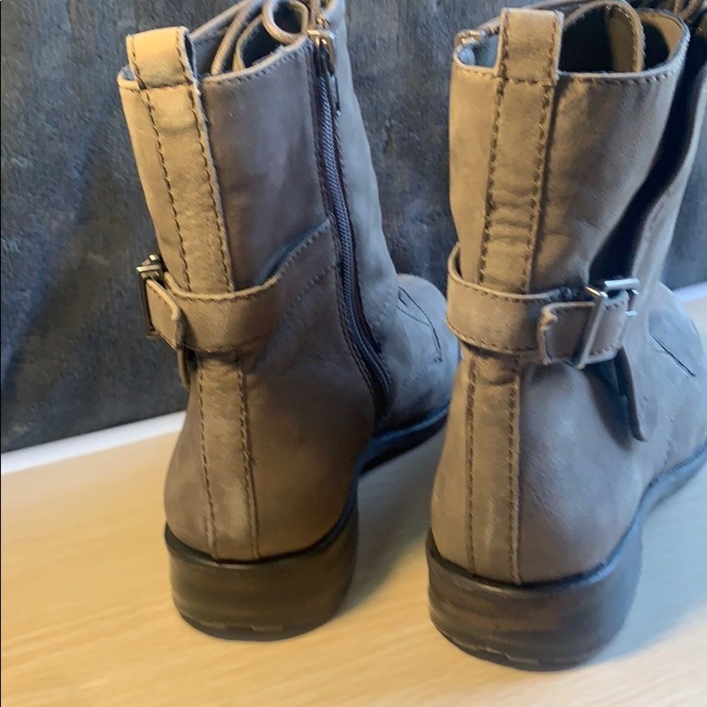 Jessica Simpson Women's Tahira Motorcycle Boot - Picture 12 of 16